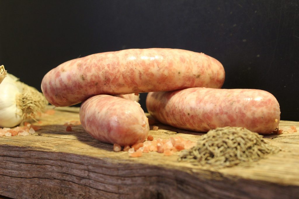 La Longaniza Torruana: El secreto del ajo asado en la tradición de Torremanzanas